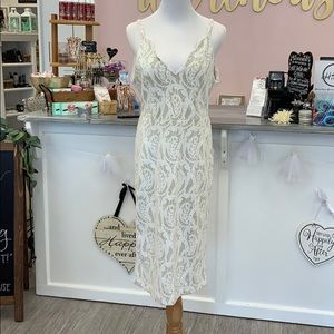 White lace nude underlay midi